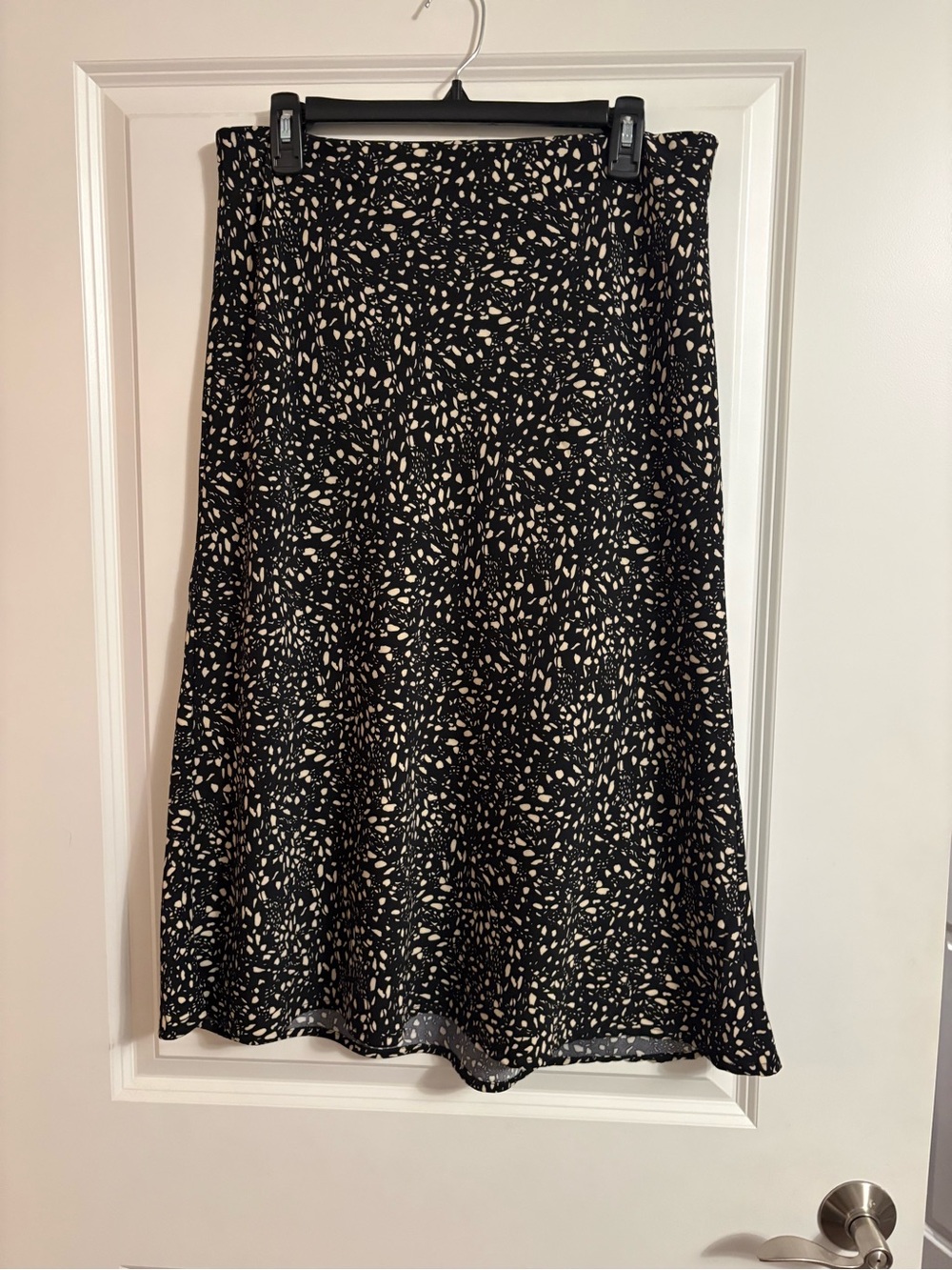 Rachel Zoe Black Midi Skirt with Cream Abstract Spot Print